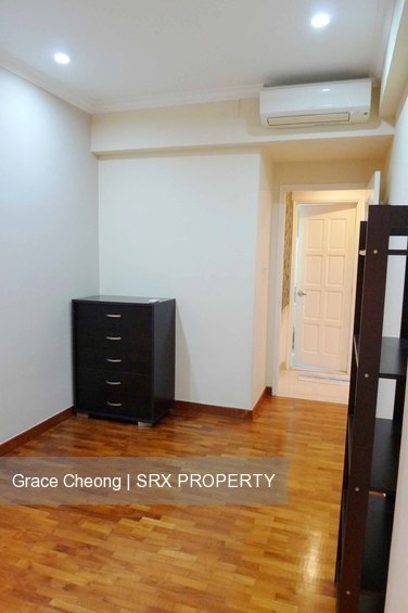Simsville (D14), Condominium #205666021